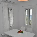Seaside In Kardiani/giannaki Bay - Agnes's
