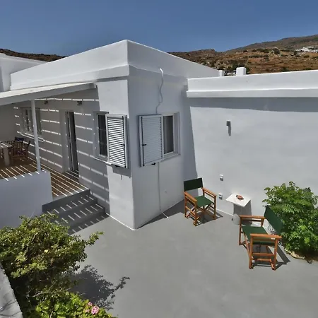 Seaside In Kardiani/giannaki Bay - Agnes's Holiday home *